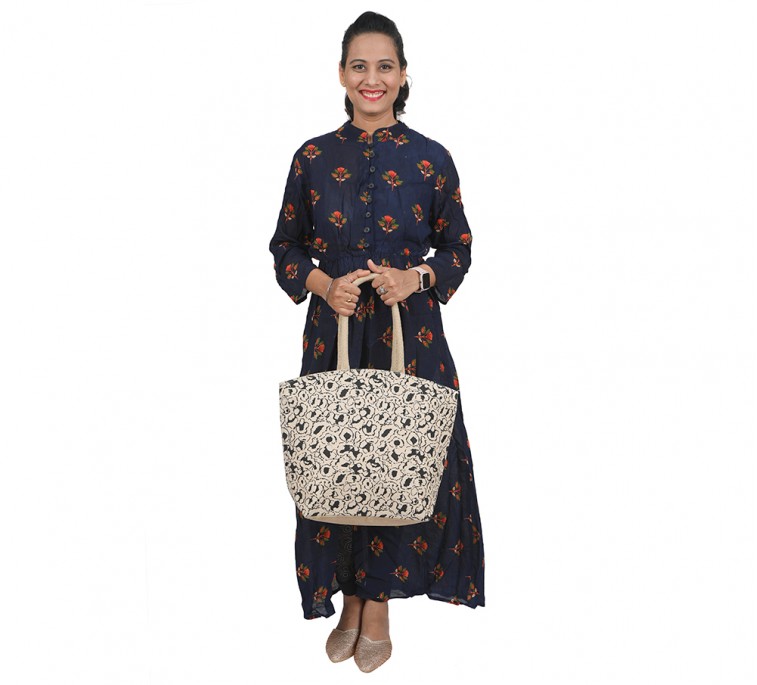 Shoulder bags