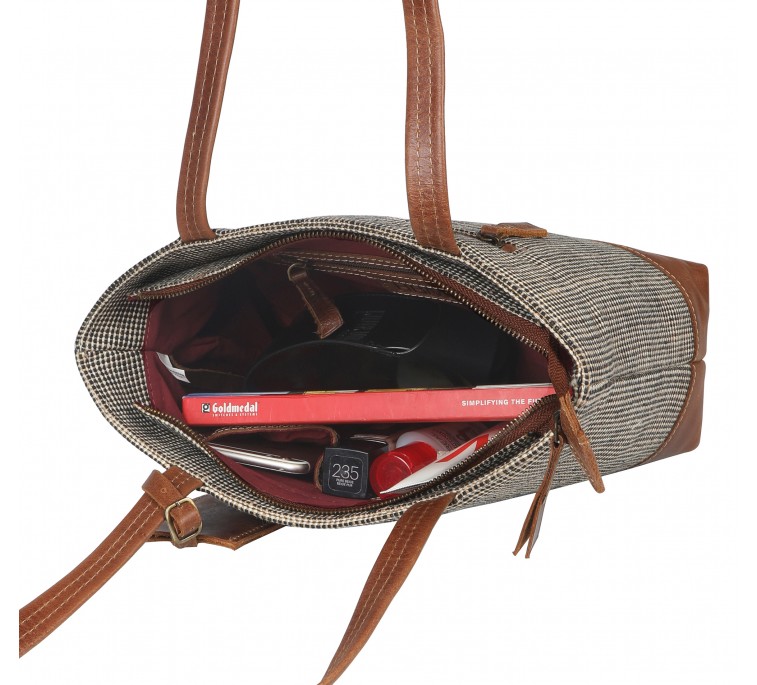 Oxford and leather mix hand bag